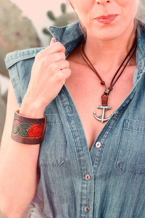 
            
                Load image into Gallery viewer, Bloom Wild Leather Cuff
            
        